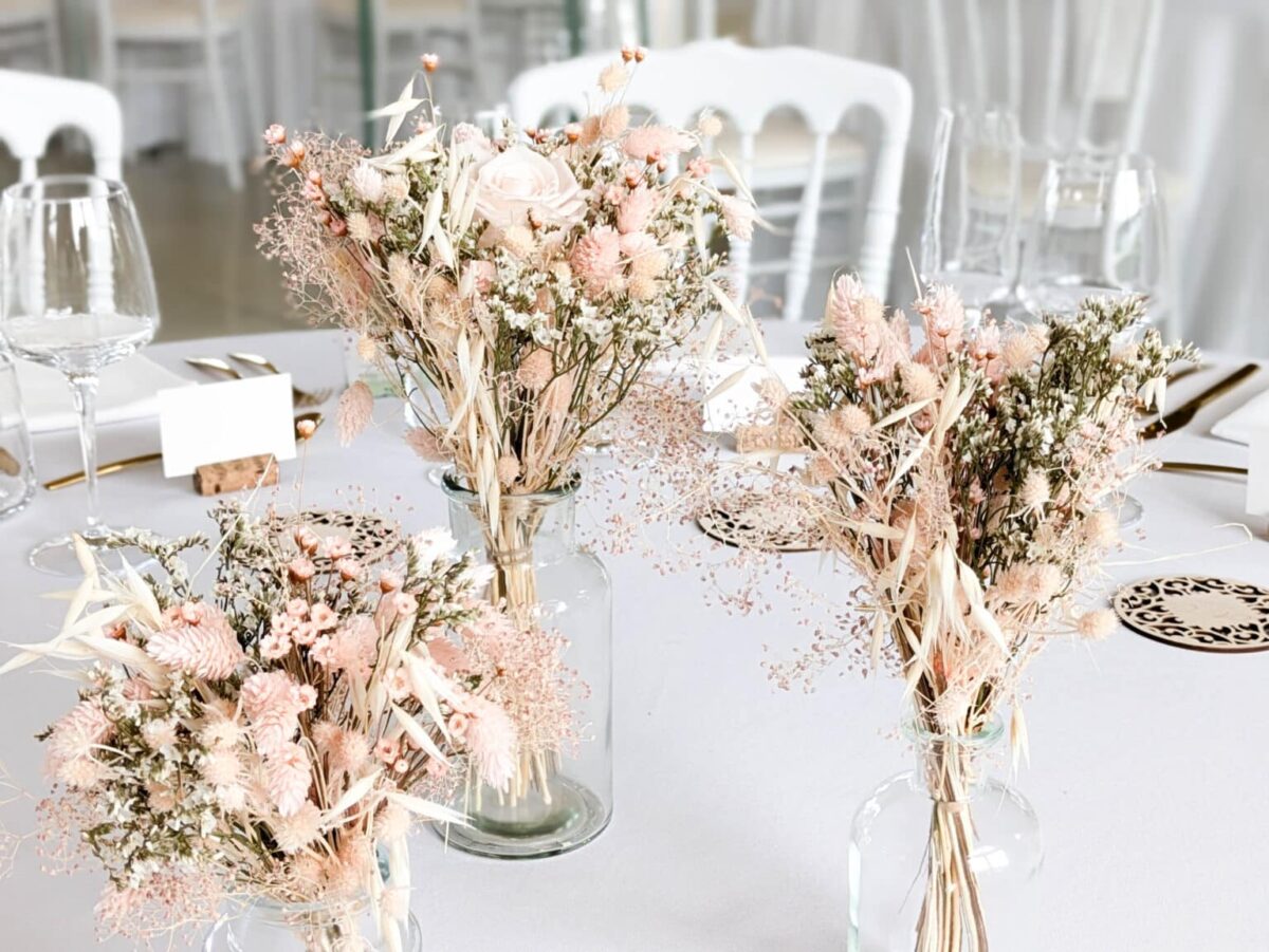 Centres de table trio rose en fleurs séchées et stabilisées