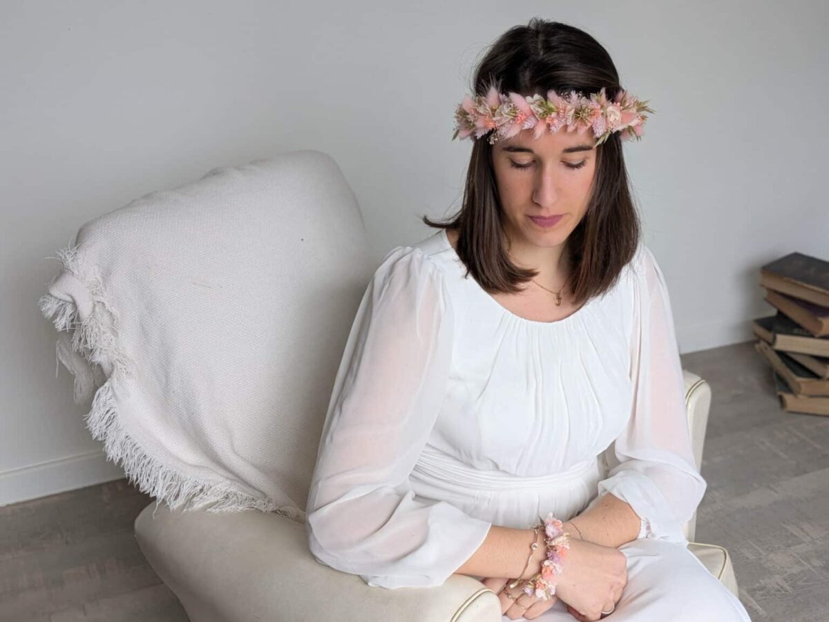 Couronne de Mariage en Fleurs Séchées Ton Rose Romantique – Image 3