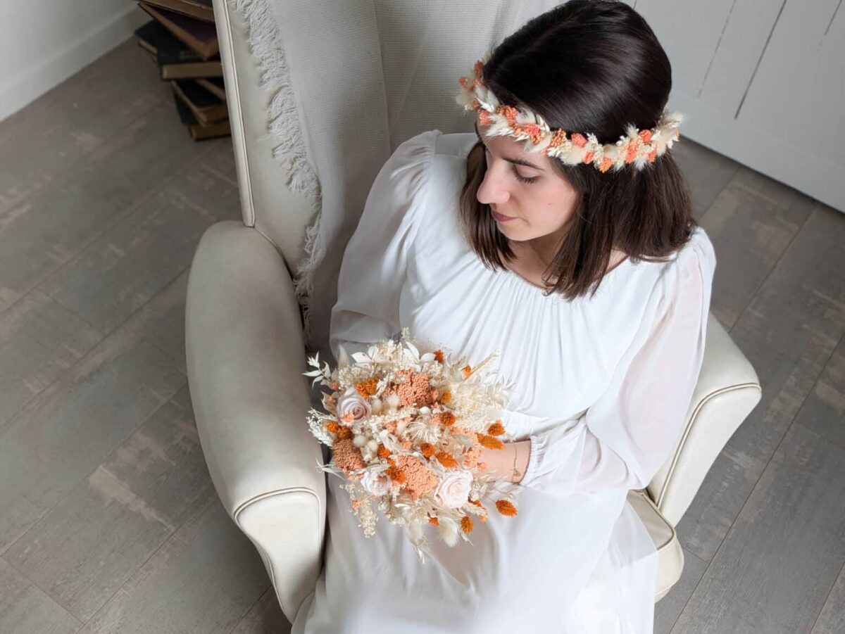 Couronne de Mariage en Fleurs Séchées Ton Sauvage – Image 2