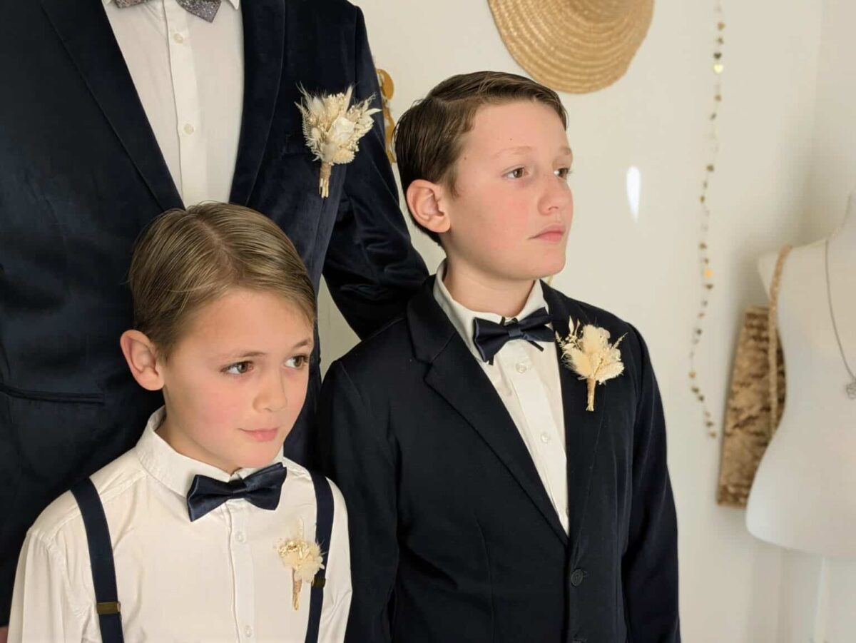 Boutonnières Mariage en Fleurs Séchées Ton Blanc Pâquerette – Image 6