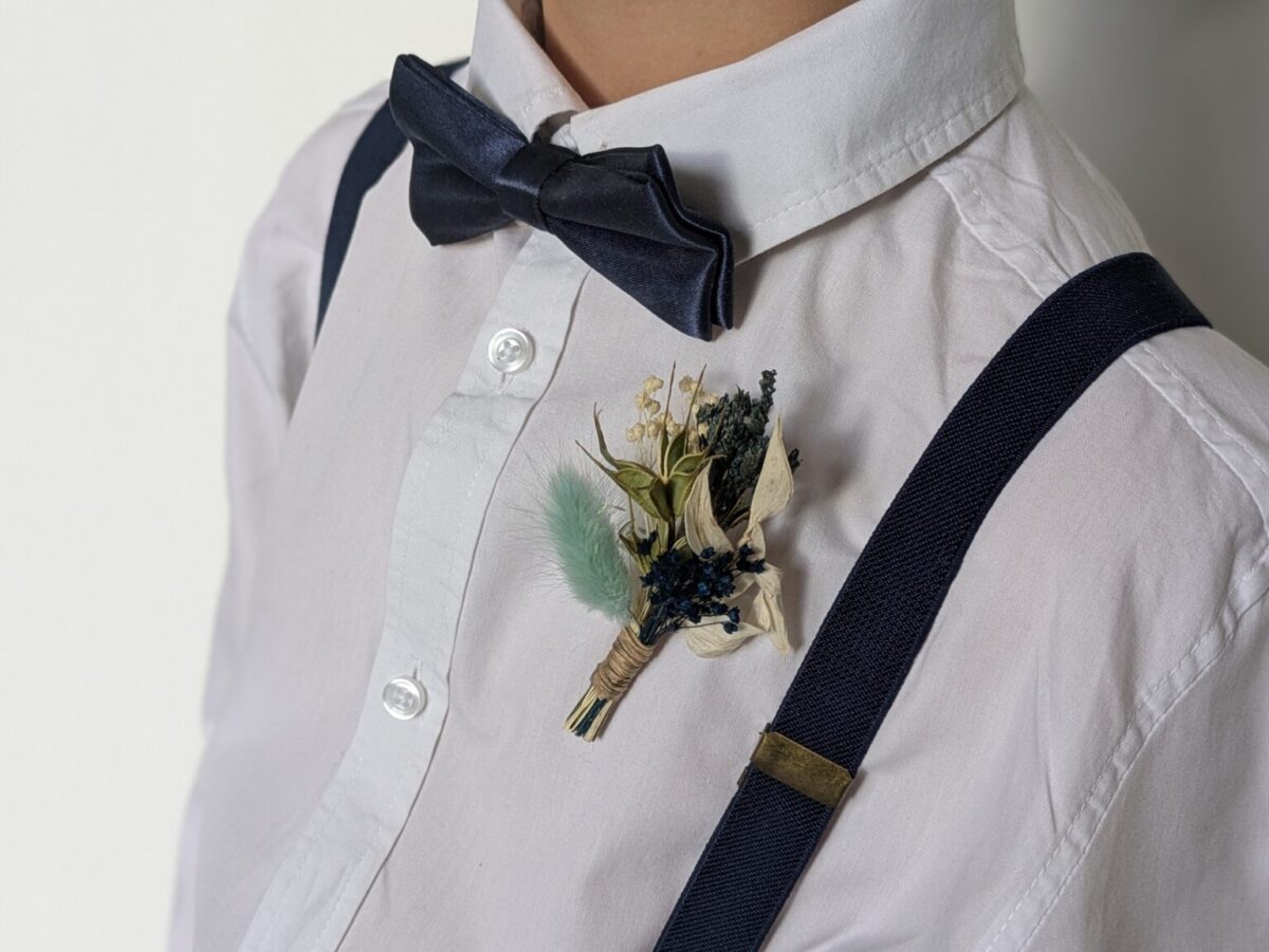 Boutonnières Mariage en Fleurs Séchées Ton Bleu Bourrache – Image 4